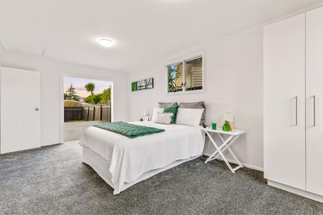 Photo of property in 2/37 Mildmay Road, Henderson, Auckland, 0610
