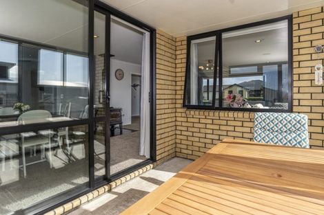 Photo of property in 58 Dillon Drive, Bell Block, New Plymouth, 4312