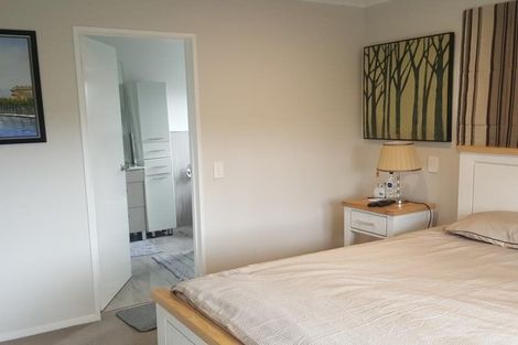 Photo of property in 69 Mackay Drive, Greenhithe, Auckland, 0632