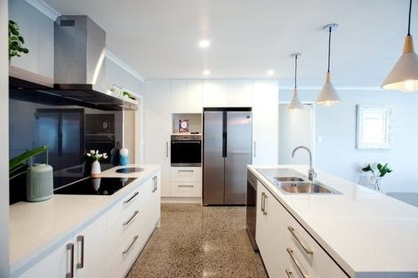 Photo of property in 10a Campbell Place, Papakura, 2110