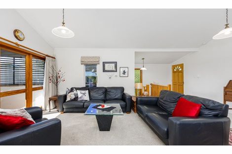 Photo of property in 10 Orsova Place, Lynfield, Auckland, 1042