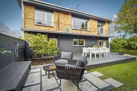 Photo of property in 1/27 Innes Road, St Albans, Christchurch, 8052