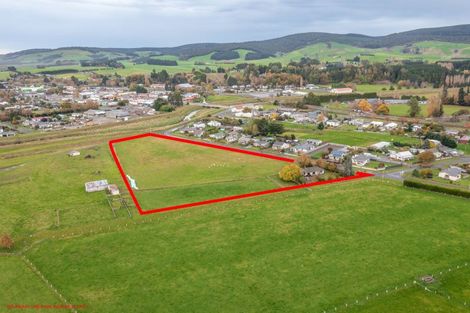 Photo of property in 24 Harbison Street, Otautau, 9610