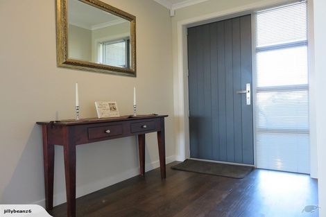 Photo of property in 5 Hydrangea Lane, Milson, Palmerston North, 4414