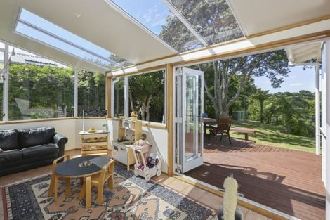 Photo of property in 25 Glen Almond Street, New Plymouth, 4310