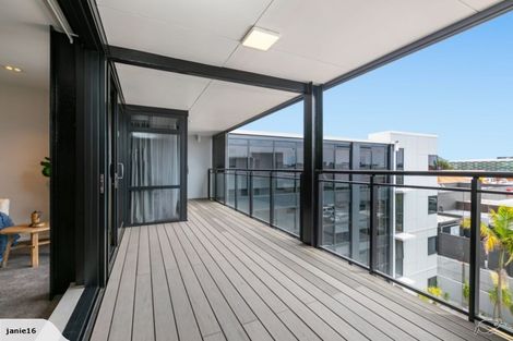 Photo of property in 3-01/424 Maunganui Road, Mount Maunganui, 3116
