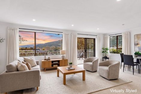 Photo of property in 1/21 Roband Crescent, Brown Owl, Upper Hutt, 5018