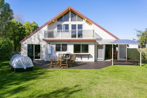 Photo of property in 2 Acacia Bay Road, Nukuhau, Taupo, 3330