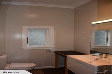 Photo of property in 17 Portland Crescent, Thorndon, Wellington, 6011