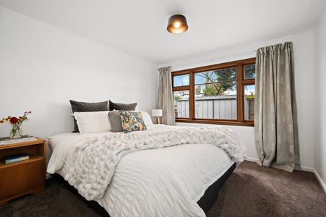 Photo of property in 1/180 Avonhead Road, Avonhead, Christchurch, 8042
