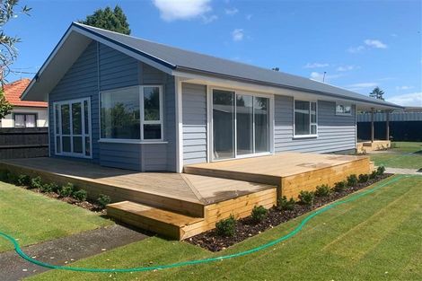Photo of property in 85 Racecourse Road, Sockburn, Christchurch, 8042