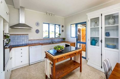 Photo of property in 115 Turangi Road, Motunui, Waitara, 4383