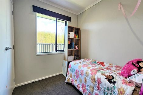 Photo of property in 2 Bibby Street, Waipawa, 4210