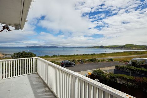 Photo of property in 2 Moa Road, South Bay, Kaikoura, 7300