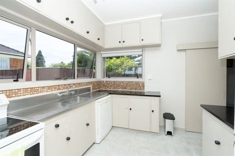 Photo of property in 178 Sandwich Road, St Andrews, Hamilton, 3200