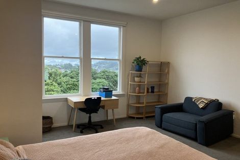 Photo of property in 2 Konini Road, Hataitai, Wellington, 6021