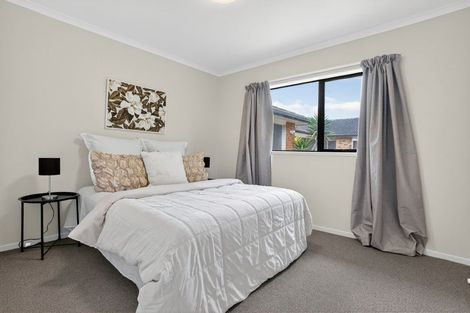 Photo of property in 61d Sabulite Road, Kelston, Auckland, 0602