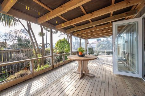 Photo of property in 28 Queen Street, Westport, 7825