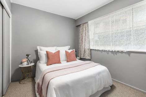 Photo of property in 2/246 Main Road, Tawa, Wellington, 5028