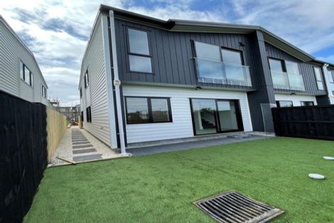 Photo of property in 1 Tukauri Place, Papakura, 2110