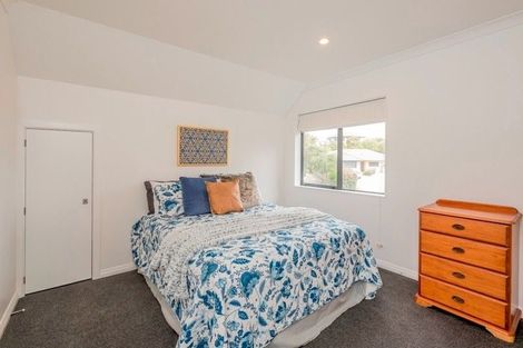Photo of property in 62 The Drive, Paraparaumu Beach, Paraparaumu, 5032