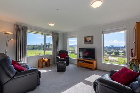 Photo of property in 370 Pomona Road, Tasman, Upper Moutere, 7173