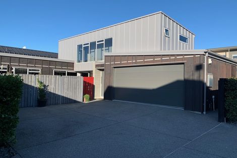 Photo of property in 148 Holly Road, St Albans, Christchurch, 8014