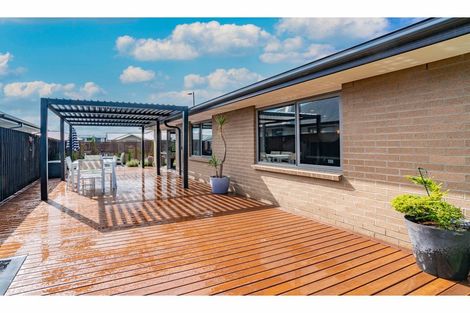 Photo of property in 6 Parawai Street, Marshland, Christchurch, 8083