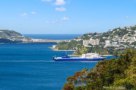 Photo of property in 121 Onslow Road, Khandallah, Wellington, 6035