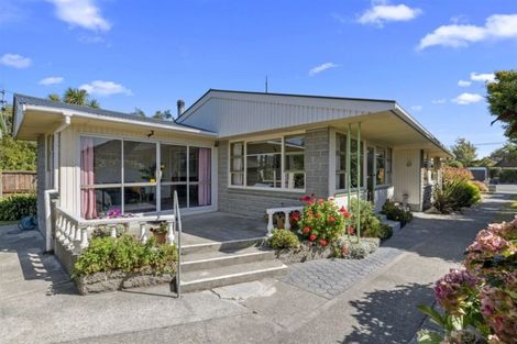 Photo of property in 20 Fovant Street, Russley, Christchurch, 8042