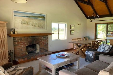 Photo of property in 570 Rahuikiri Road, Tomarata, Wellsford, 0974