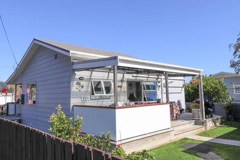 Photo of property in 6 Aputa Avenue, Te Puru, Thames, 3575