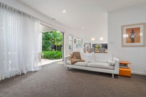 Photo of property in 1 Fathom Place, Te Atatu Peninsula, Auckland, 0610