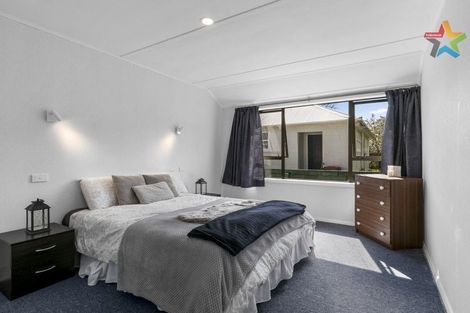 Photo of property in 195 Waddington Drive, Naenae, Lower Hutt, 5011