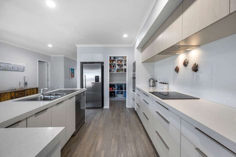 Photo of property in 15 Waimakariri Drive, Awatoto, Napier, 4110