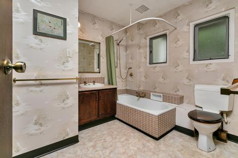 Photo of property in 10/34 Waiwera Place, Waiwera, Orewa, 0994