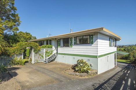 Photo of property in 32 Victory Street, Welcome Bay, Tauranga, 3112