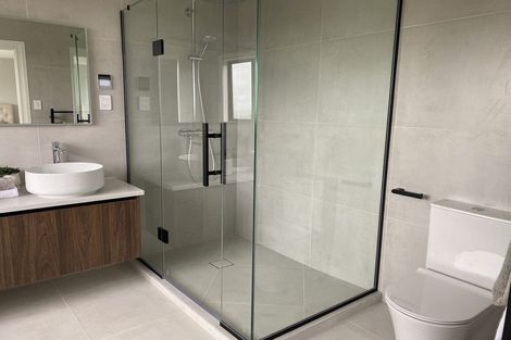 Photo of property in 40 Paparahi Place, Wainui, 0992