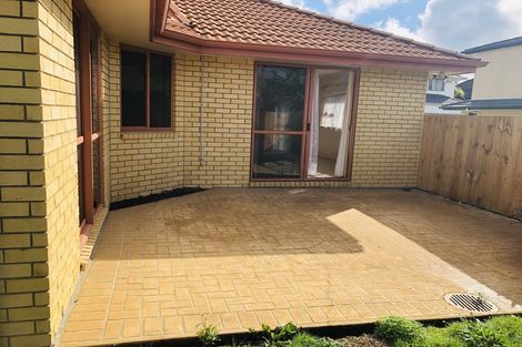 Photo of property in 17a Lesa Annis Place, Henderson, Auckland, 0612