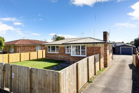 Photo of property in 32 Northolt Road, Fairview Downs, Hamilton, 3214