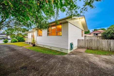 Photo of property in 4 Tangelo Place, Bucklands Beach, Auckland, 2012