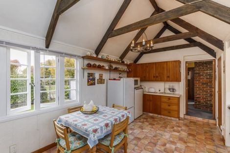 Photo of property in 15 Daniell Street, Bulls, 4818