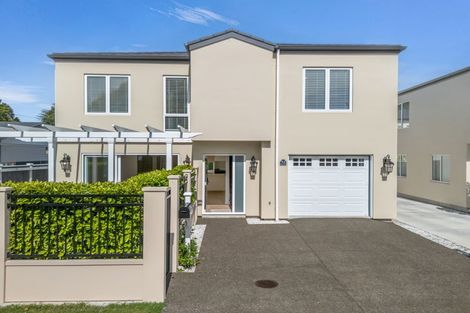 Photo of property in 9a Church Road, Taradale, Napier, 4112