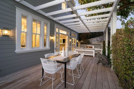 Photo of property in 86 Sarsfield Street, Herne Bay, Auckland, 1011
