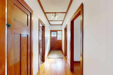 Photo of property in 375 Karori Road, Karori, Wellington, 6012