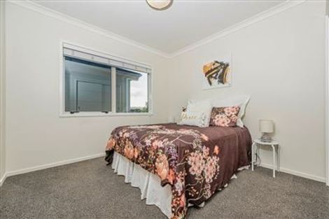 Photo of property in 8 Toheroa Street, Hobsonville, Auckland, 0616
