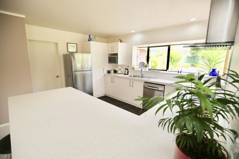 Photo of property in 215 Grandview Road, Grandview Heights, Hamilton, 3200