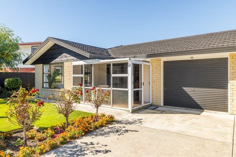 Photo of property in 2/10 Guise Lane, Hillmorton, Christchurch, 8025