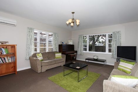 Photo of property in 1/10 Dinton Street, Russley, Christchurch, 8042