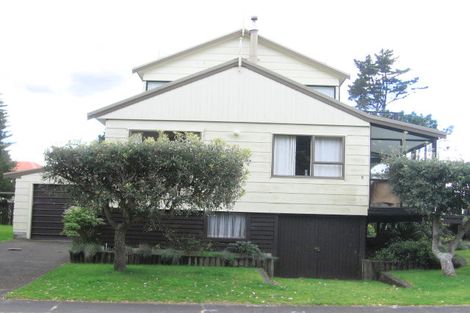 Photo of property in 5 Mcliver Place, Pauanui, Hikuai, 3579